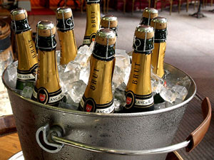 ウェルカムドリンクで乾杯