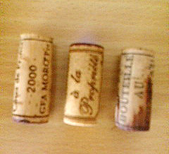 3種のワインのコルク