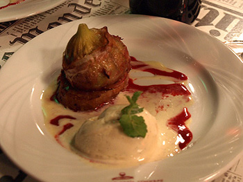 ラム酒でフランベしたイチヂクとベーコンのロースト